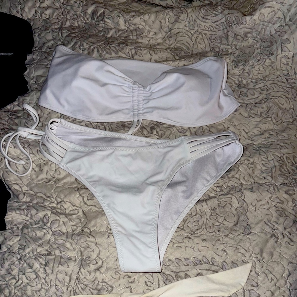 Milk yoga bikini one set
